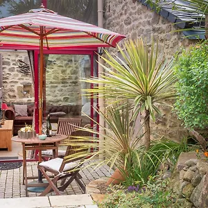 Ref 213 - Ty Maya Sur Propriete Chaumiere Avec Piscine Partagee Riantec